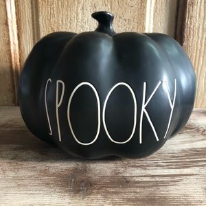 Rae Dunn Accents - Rae Dunn Black Spooky Pumpkin Rae Dunn Accents - Rae Dunn Black Spooky Pumpkin